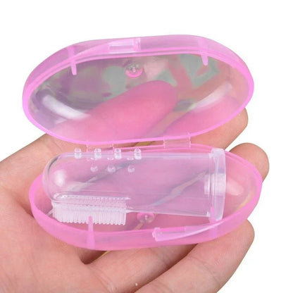 Pet finger toothbrush for cats and dogs – soft silicone bristles, easy to use for dental care