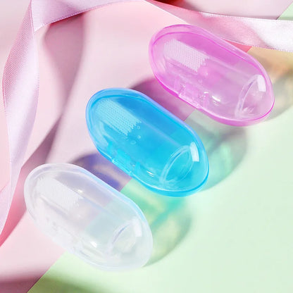 Pet finger toothbrush for cats and dogs – soft silicone bristles, easy to use for dental care