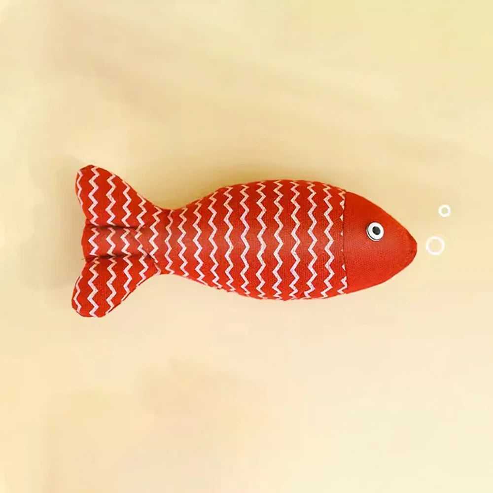 Catnip fish toy for cats – natural raffia material, available in 4 colors