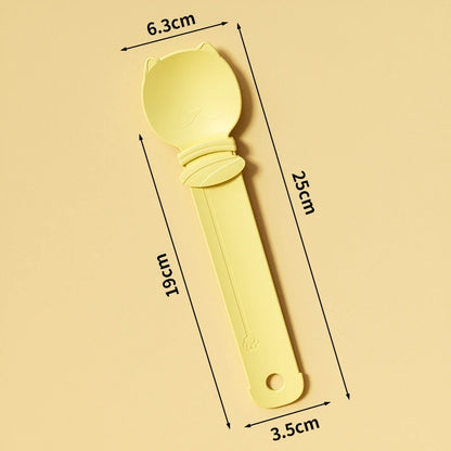 Cat treat squeeze spoon 2-pack – durable plastic, available in green, pink and yellow