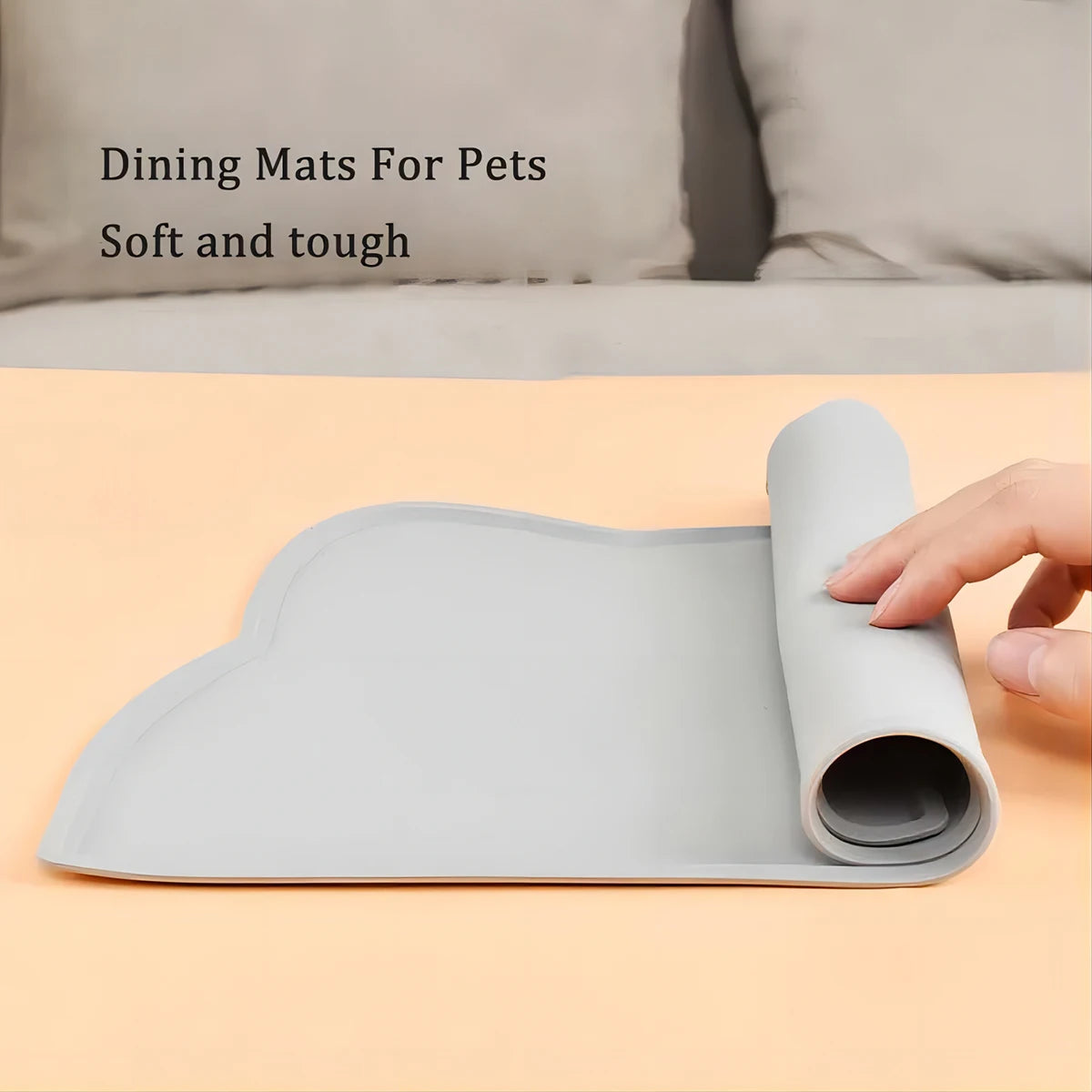 Silicone pet feeding mat for cats and dogs – non-slip, waterproof and easy to clean