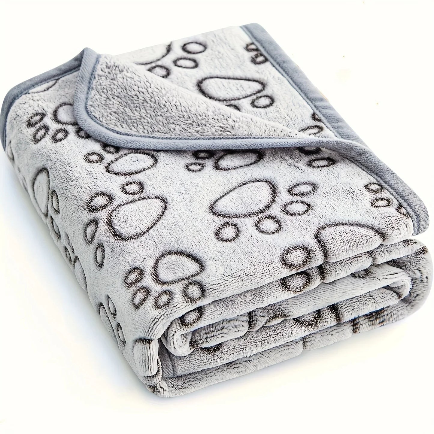 Soft fluffy pet blanket for cats and dogs – cozy and warm, available in multiple sizes and colors